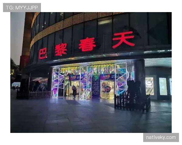 熊朝忠家的米线店开进拳馆更衣室了？